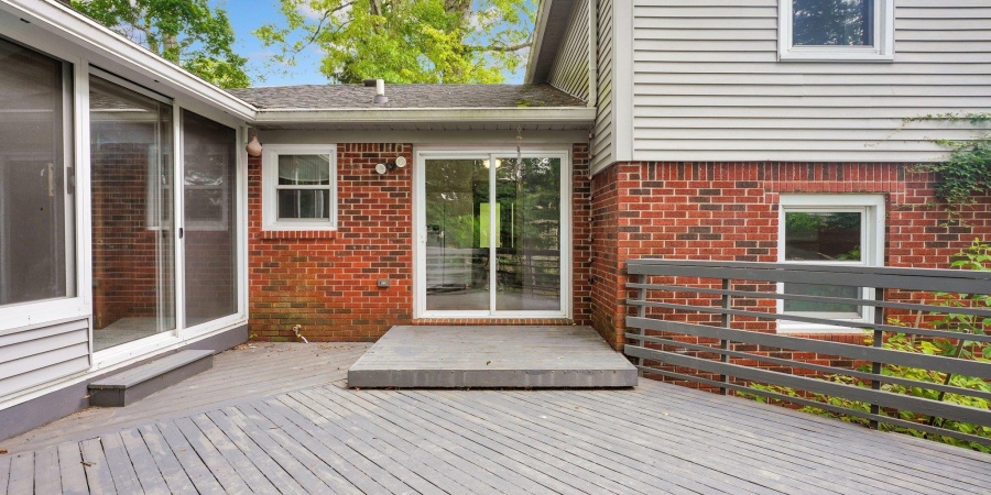 2426 S Cottonwood Circle, Bloomington, Indiana 47401,MLS,202526302