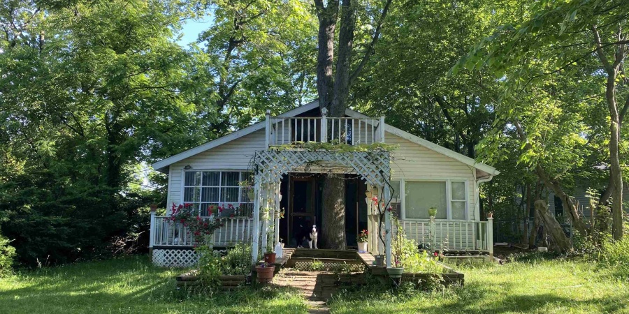 1315 W Gourley Pike, Bloomington, Indiana 47404,MLS,202526380