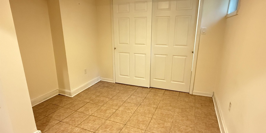 514 S Eastside Drive, Bloomington, Indiana 47401,MLS,202526571