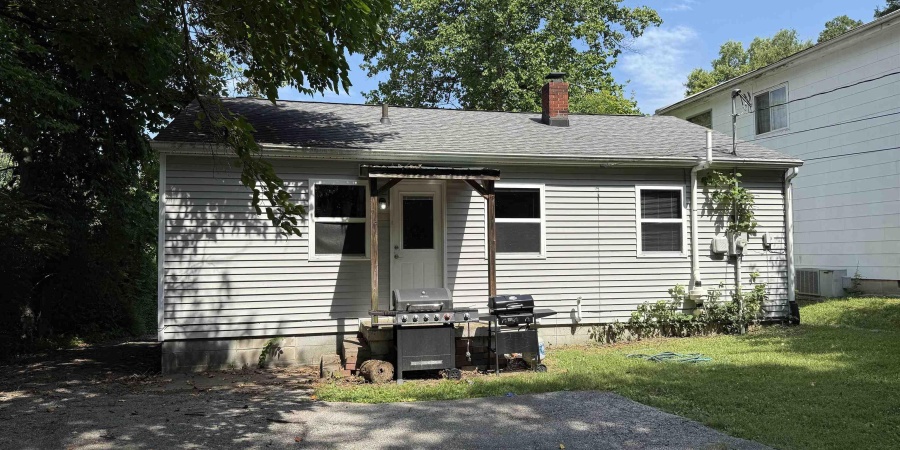 514 S Eastside Drive, Bloomington, Indiana 47401,MLS,202526571