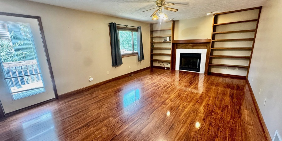 1310 W Woodhill Drive, Bloomington, Indiana 47403,MLS,202526589