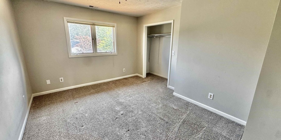 1310 W Woodhill Drive, Bloomington, Indiana 47403,MLS,202526589