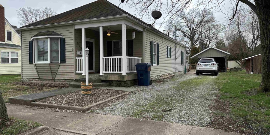 869 E Vincennes Street, Linton, Indiana 47441,MLS,202510588