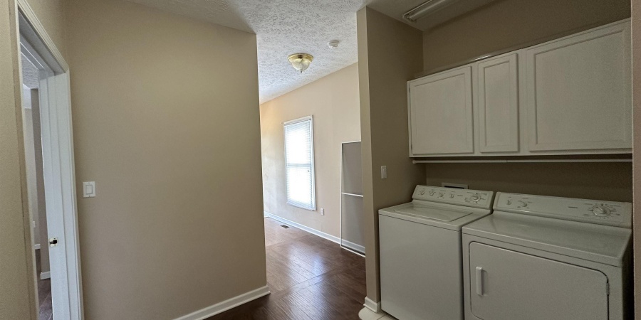 869 E Vincennes Street, Linton, Indiana 47441,MLS,202510588