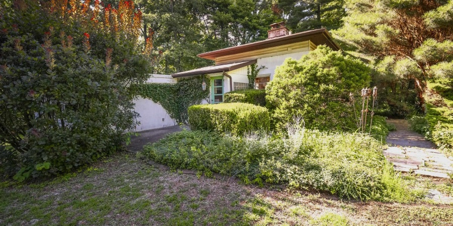 3128 E Moores Pike, Bloomington, Indiana 47401,MLS,202526673