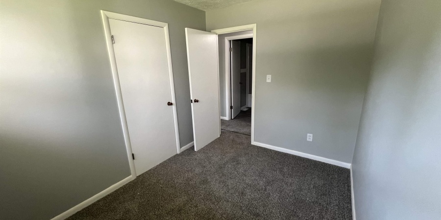 130 E SUNNY SLOPES Drive, Bloomington, Indiana 47401,MLS,202526702