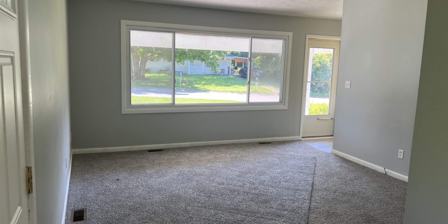 130 E SUNNY SLOPES Drive, Bloomington, Indiana 47401,MLS,202526702