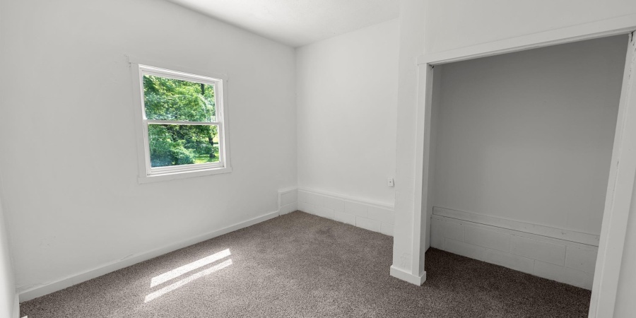7065 S Fairfax Road, Bloomington, Indiana 47401-8947,MLS,202526707