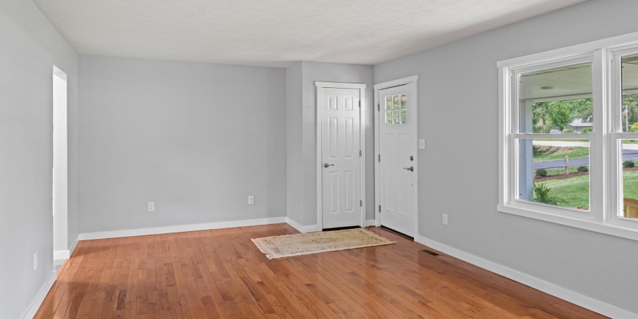 7065 S Fairfax Road, Bloomington, Indiana 47401-8947,MLS,202526707