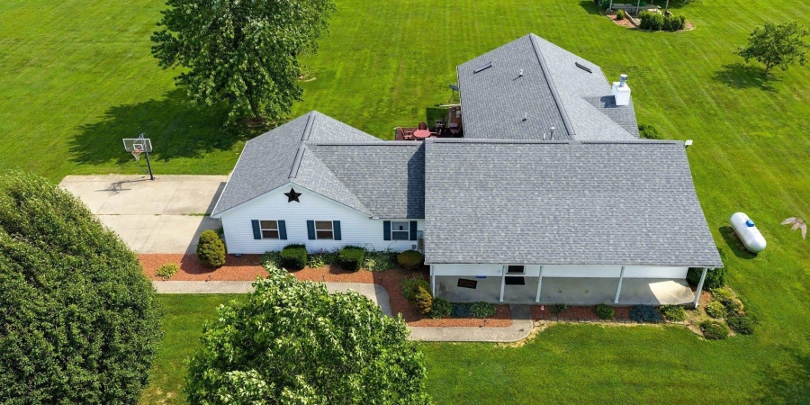 2783 W 275 S Road, Bloomfield, Indiana 47424,MLS,202526721