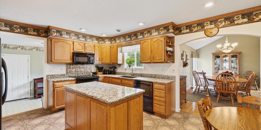 2783 W 275 S Road, Bloomfield, Indiana 47424,MLS,202526721