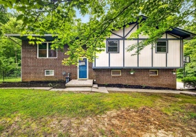 1825 N Ridgeway Drive, Ellettsville, Indiana 47429,MLS,202526765