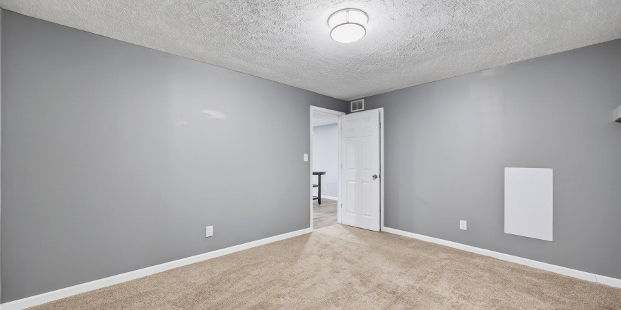 1825 N Ridgeway Drive, Ellettsville, Indiana 47429,MLS,202526765