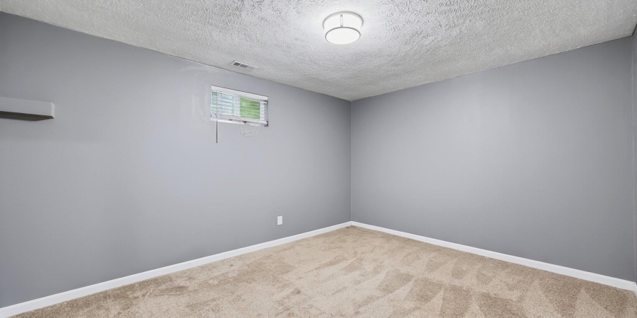 1825 N Ridgeway Drive, Ellettsville, Indiana 47429,MLS,202526765
