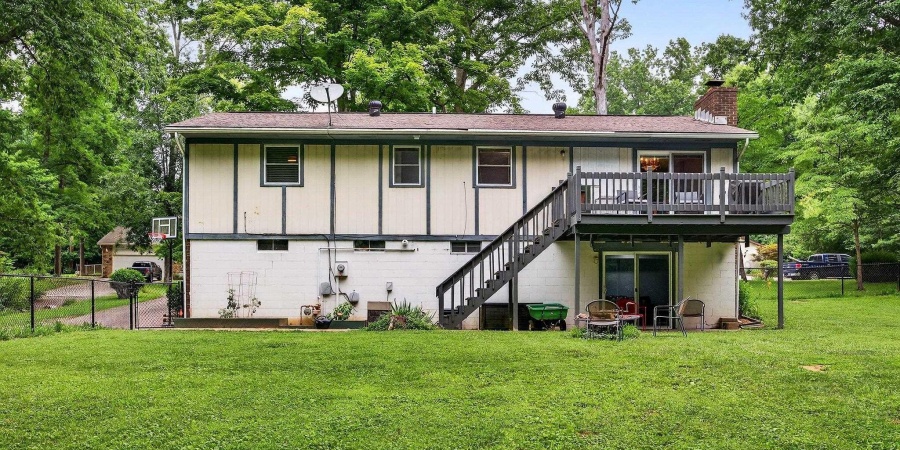 1825 N Ridgeway Drive, Ellettsville, Indiana 47429,MLS,202526765