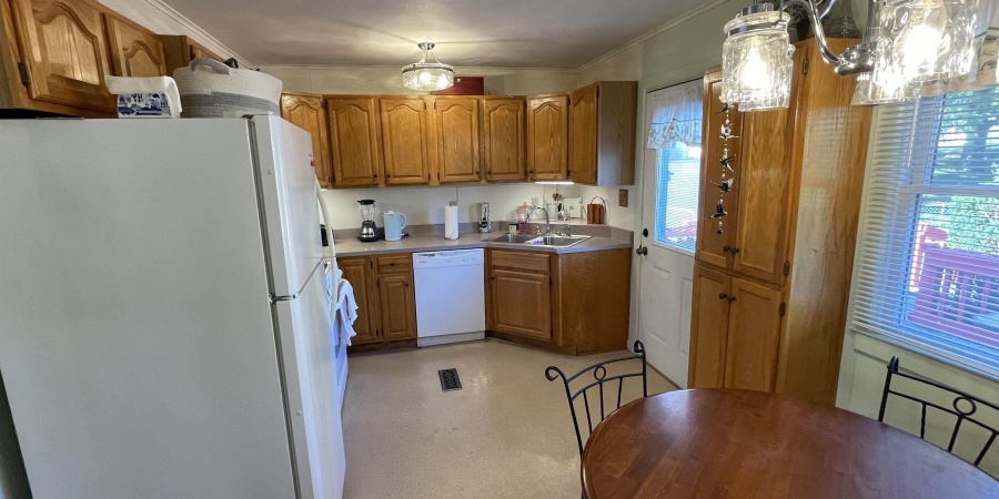 312 S Poplar Court, Ellettsville, Indiana 47429,MLS,202527135