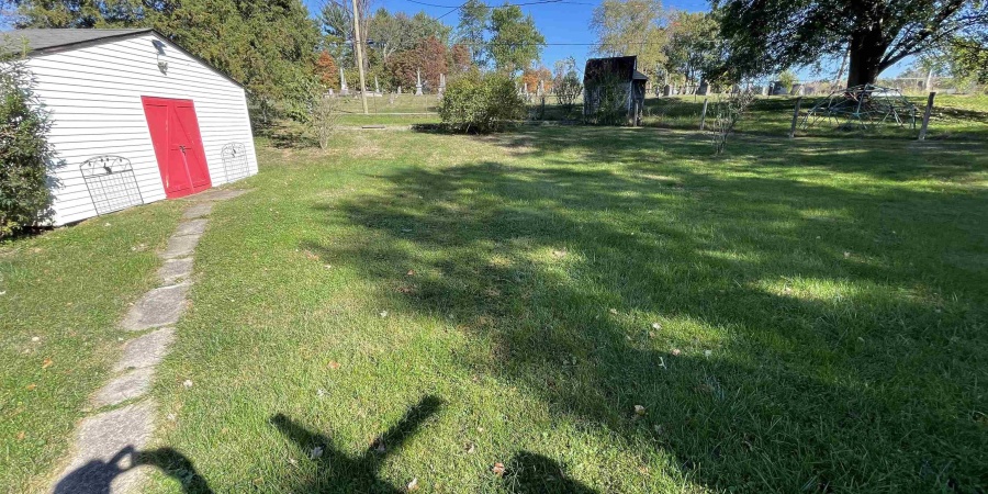 312 S Poplar Court, Ellettsville, Indiana 47429,MLS,202527135