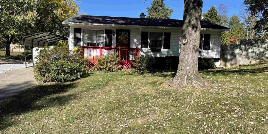 312 S Poplar Court, Ellettsville, Indiana 47429,MLS,202527135
