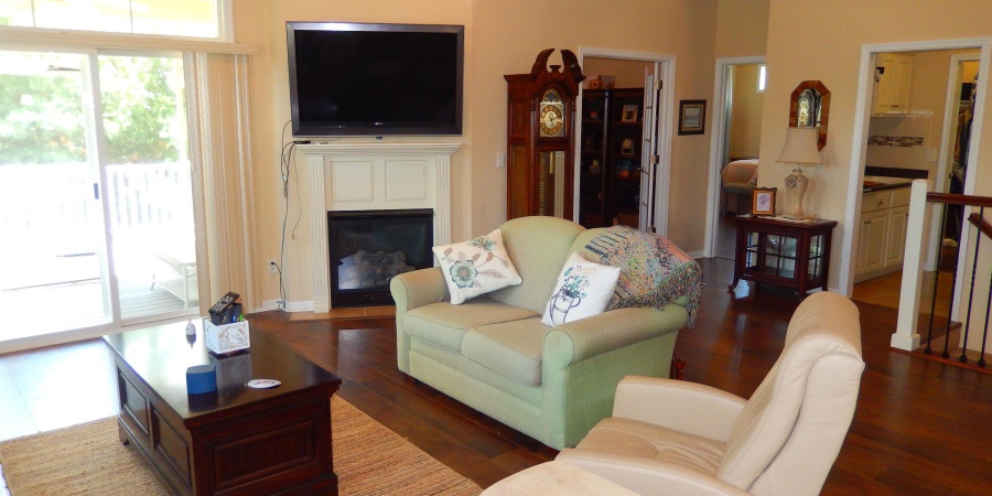 4330 S Clearview Court, Bloomington, Indiana 47403,MLS,202527207