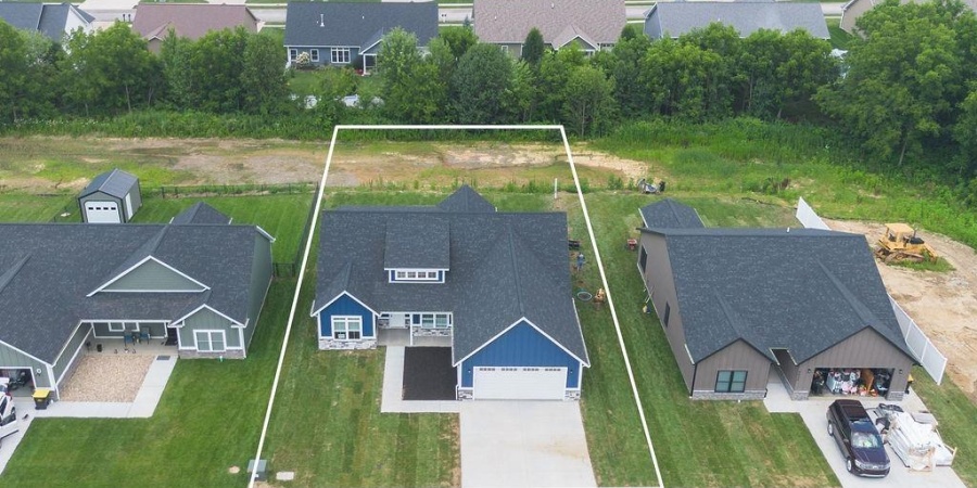 4026 W Carmola Drive, Bloomington, Indiana 47404,MLS,202527344