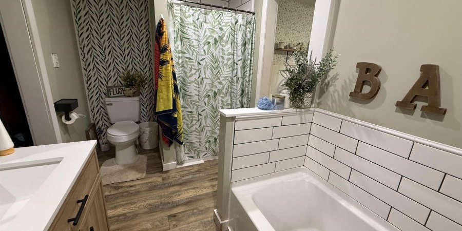 1591 VFW Road, Mitchell, Indiana 47446,MLS,202527381