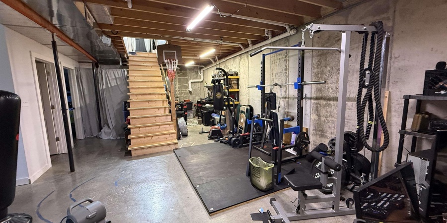 1591 VFW Road, Mitchell, Indiana 47446,MLS,202527381