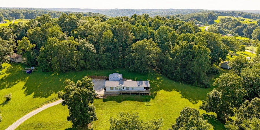 8666 E Ash Road, Bloomfield, Indiana 47424,MLS,202527524