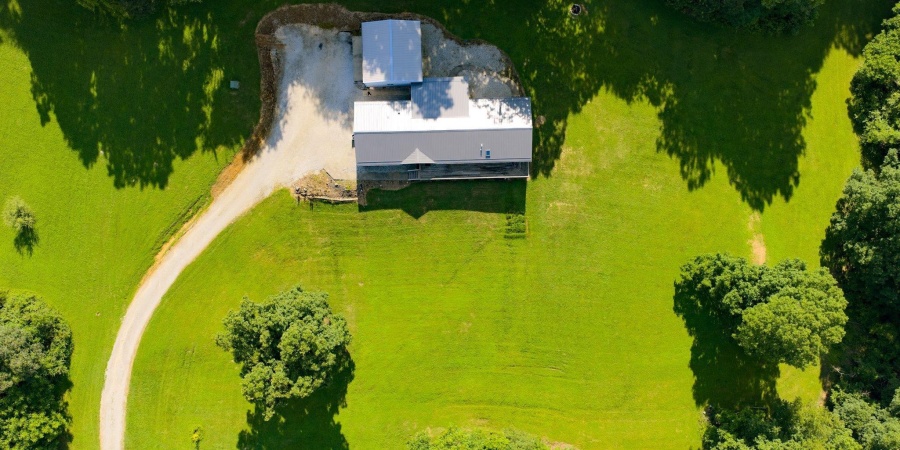 8666 E Ash Road, Bloomfield, Indiana 47424,MLS,202527524