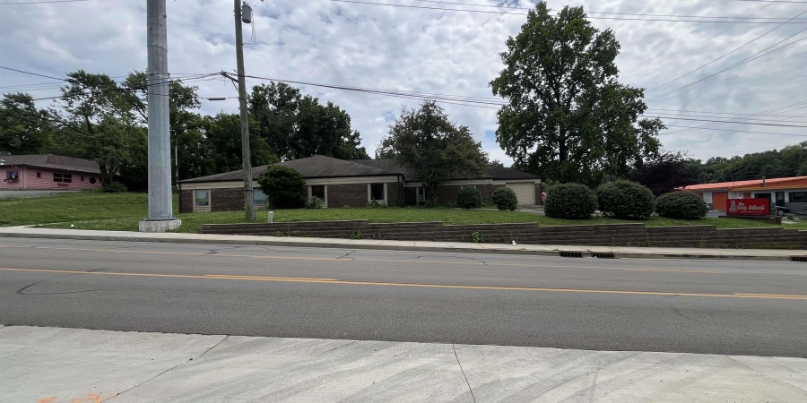 525 W 17th Street, Bloomington, Indiana 47404,MLS,202527646