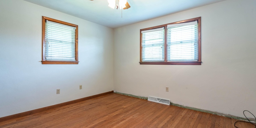 901 W Gourley Pike, Bloomington, Indiana 47404,MLS,202527696