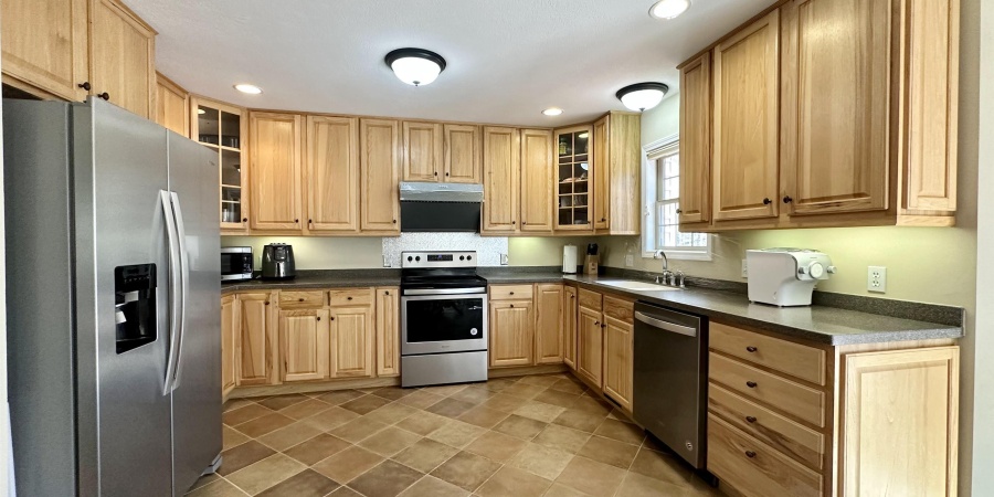 1576 S Andrew Circle, Bloomington, Indiana 47401,MLS,202527814