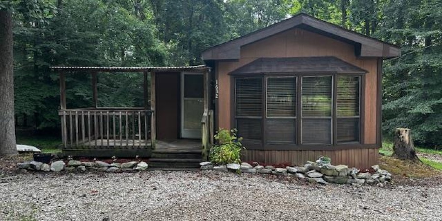 1632 Dogwood Lake Drive, Spencer, Indiana 47460,MLS,202527867