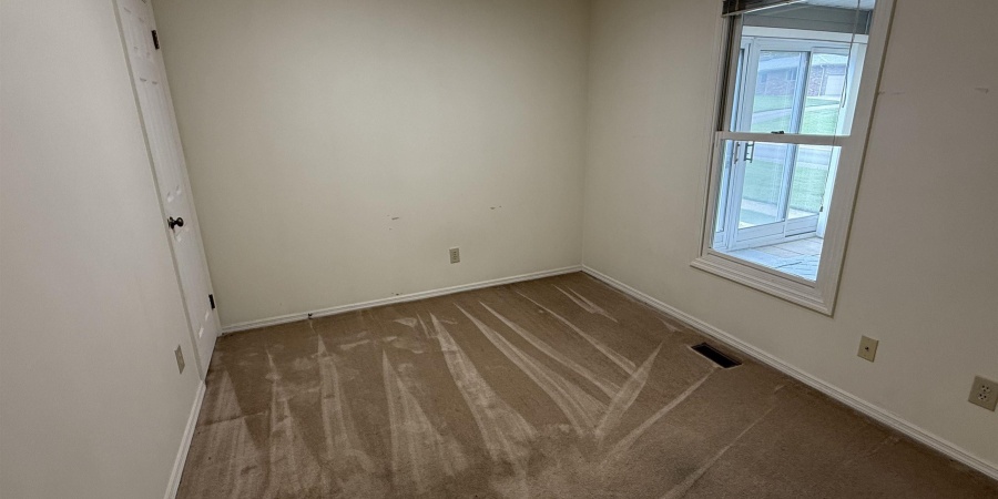 3910 S Laurel Court, Bloomington, Indiana 47401,MLS,202527959