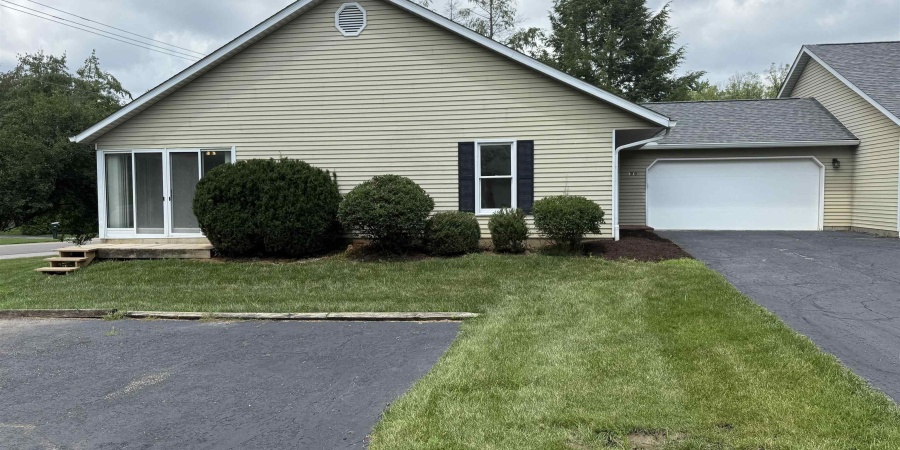 3910 S Laurel Court, Bloomington, Indiana 47401,MLS,202527959