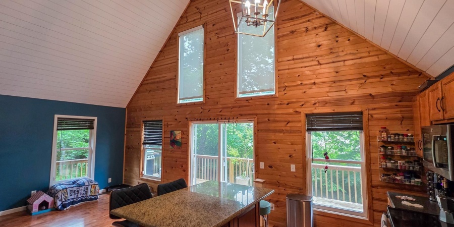 5835 N Maple Grove Road, Bloomington, Indiana 47404,MLS,202528153