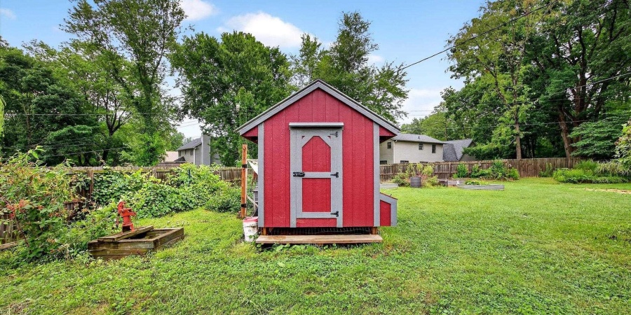 4310 W Craig Drive, Bloomington, Indiana 47401,MLS,202528265