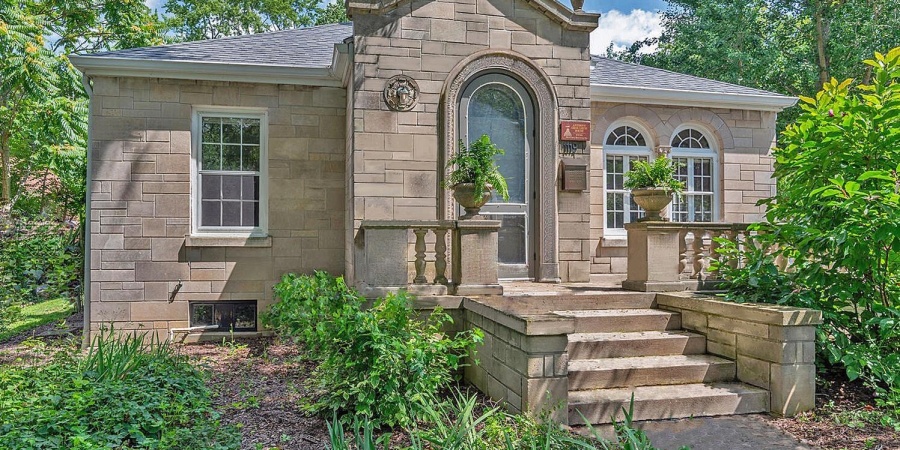 1119 E 1st Street, Bloomington, Indiana 47401,MLS,202528339