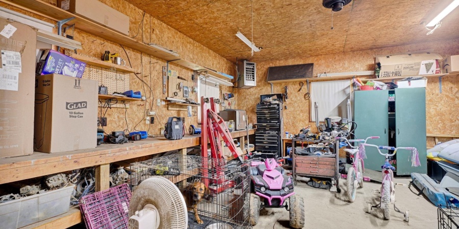 1986 Dixie Highway, Mitchell, Indiana 47446,MLS,202528357