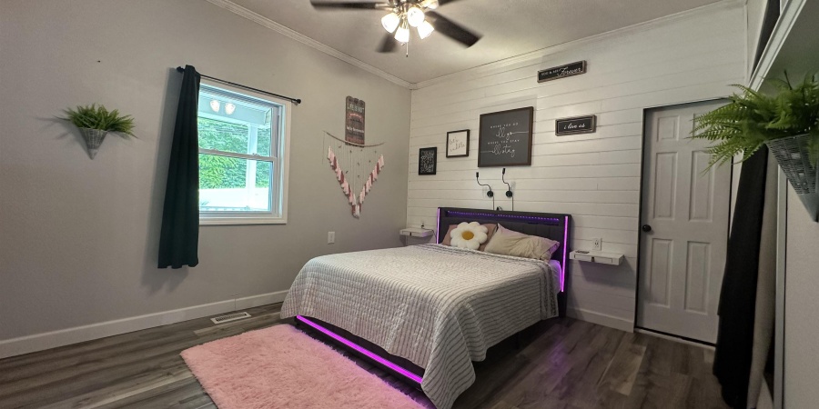 638 NORTH PIKE RD, Springville, Indiana 47462,MLS,202528767