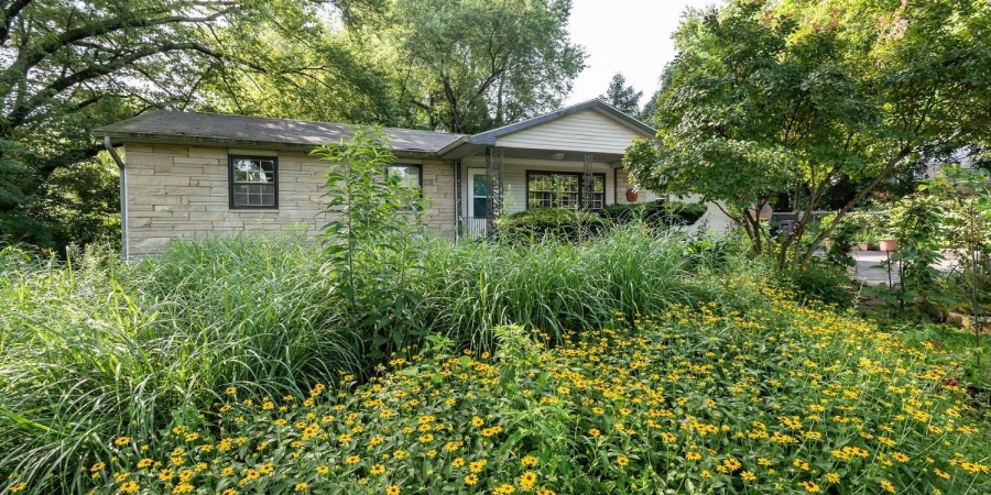 2704 N Skyline Drive, Bloomington, Indiana 47404,MLS,202529200