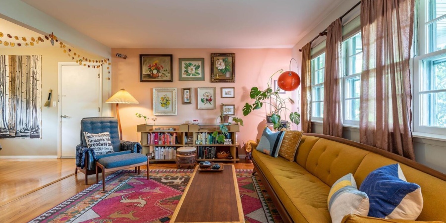 2704 N Skyline Drive, Bloomington, Indiana 47404,MLS,202529200