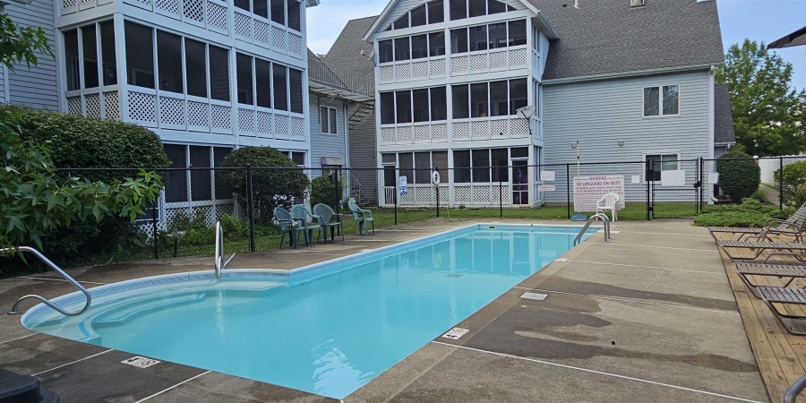 1376 S College Mall Road, Bloomington, Indiana 47401-6100,MLS,202529349