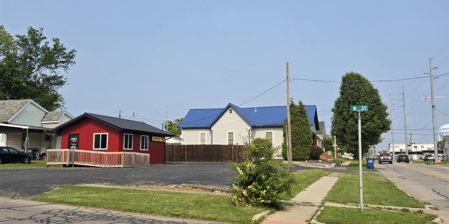 1323 5th Street, Bedford, Indiana 47421,MLS,202529402