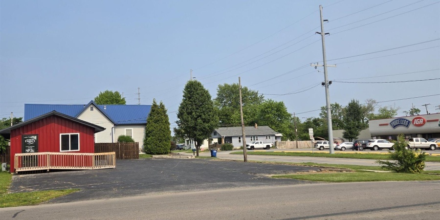 1323 5th Street, Bedford, Indiana 47421,MLS,202529402