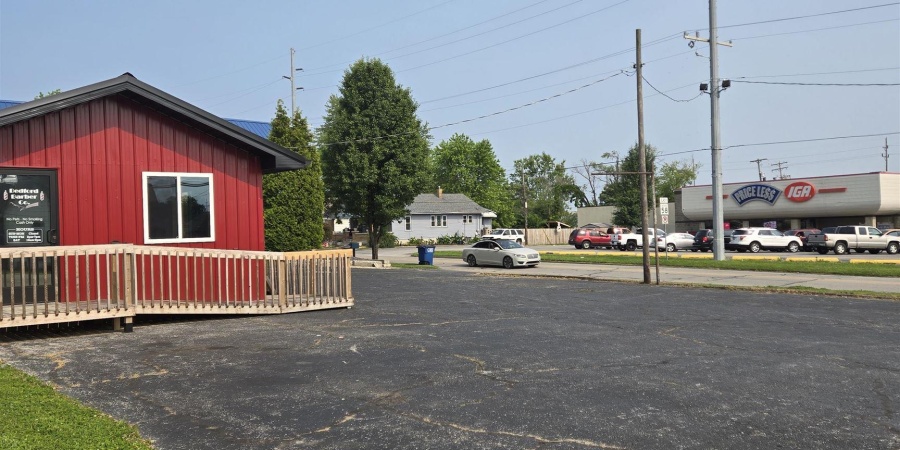 1323 5th Street, Bedford, Indiana 47421,MLS,202529402