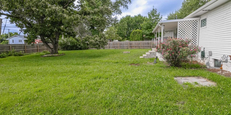 4241 W Broadway Avenue, Bloomington, Indiana 47404,MLS,202529490