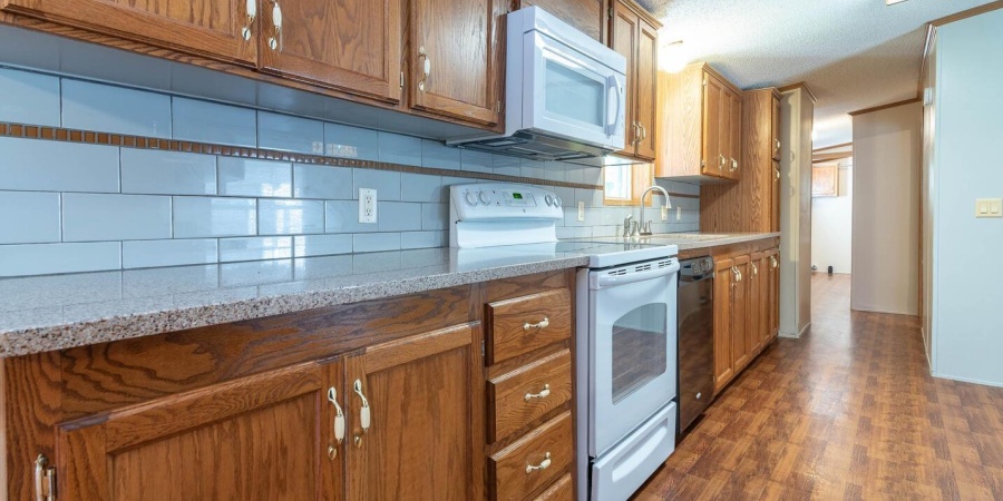 6622 N Matthews Drive, Ellettsville, Indiana 47429-9420,MLS,202529753