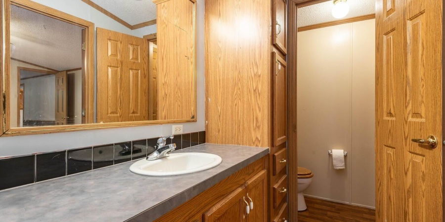 6622 N Matthews Drive, Ellettsville, Indiana 47429-9420,MLS,202529753