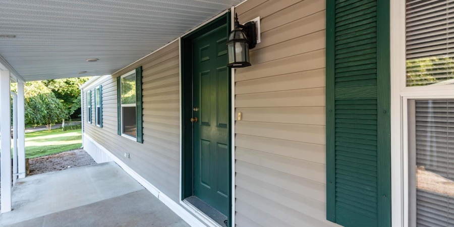 6622 N Matthews Drive, Ellettsville, Indiana 47429-9420,MLS,202529753