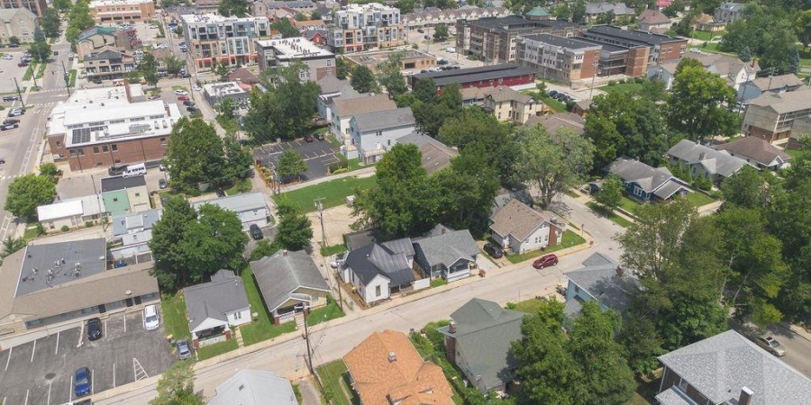 317 E Smith Avenue, Bloomington, Indiana 47401,MLS,202529837